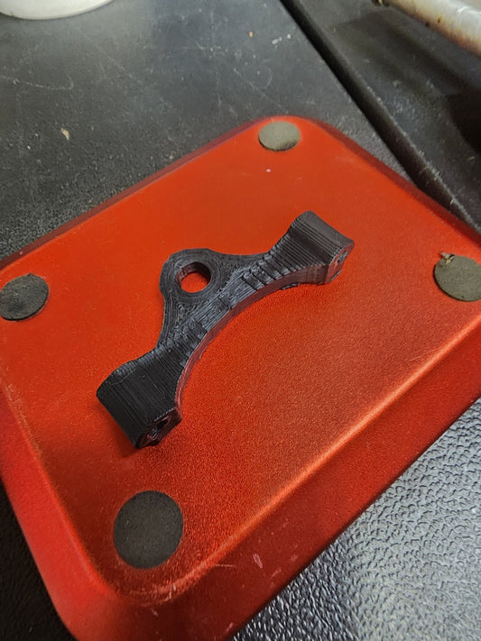 Quick release- rear pin latch