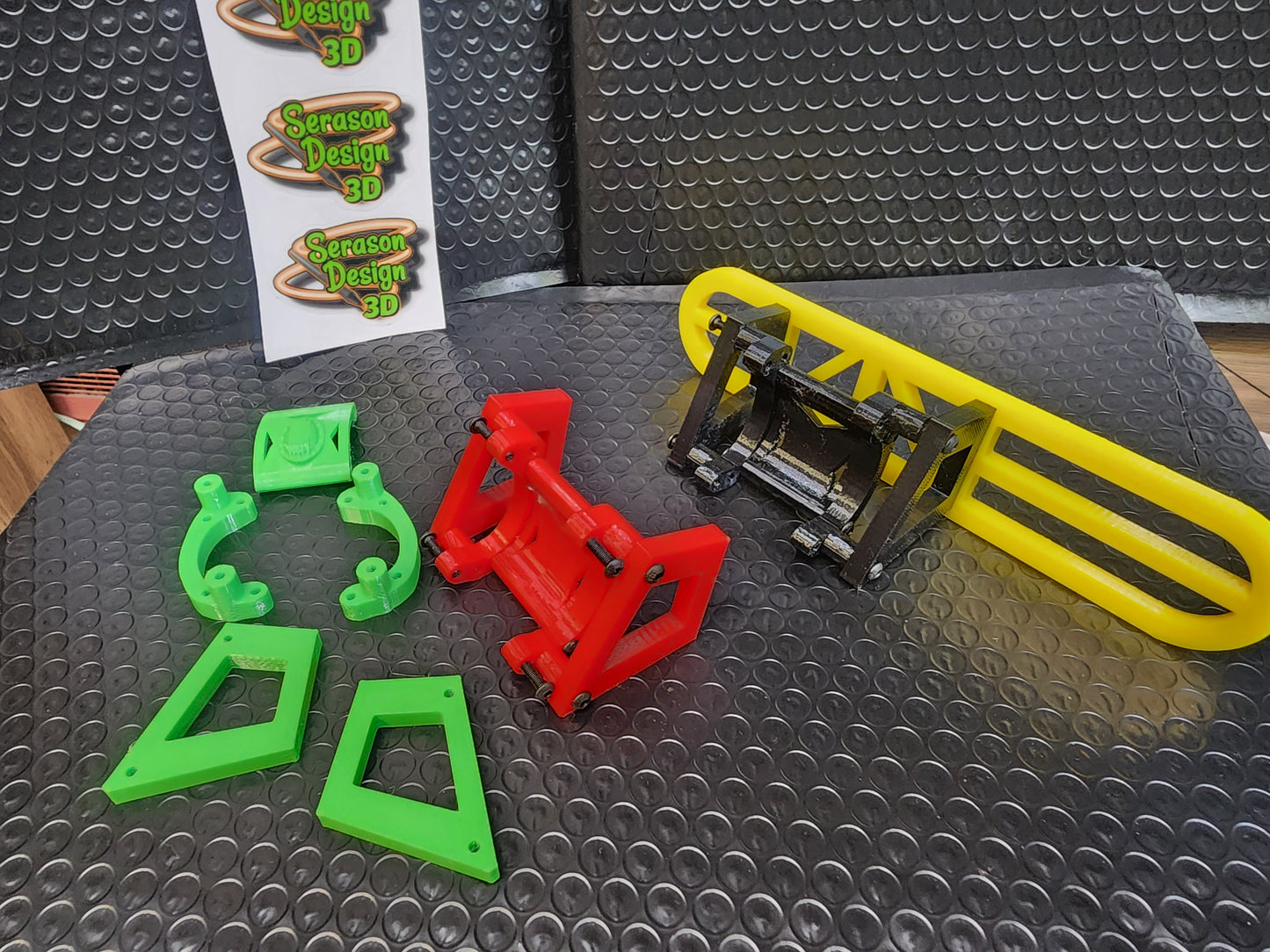 Traxxas Modified Wheelie Bar and Arms
